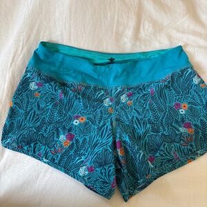 Rabbit run shorts like new
